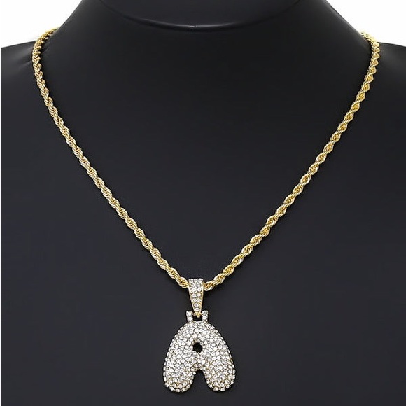 ☃️BOGO50%☃️🆕✨GOLD A ✨BUBBLE LETTER INITIAL NECKLACE - Picture 1 of 15